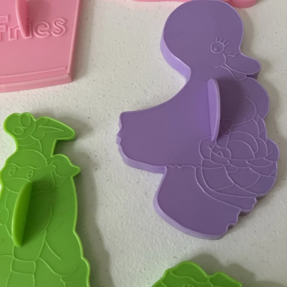 VTG Cookie Cutters 11 Ninja Turtles Easter 70s-90s fries pastel plastic food
